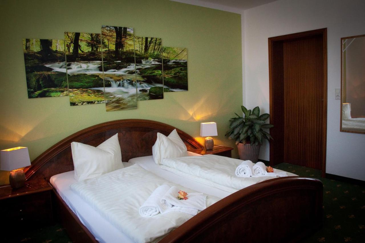 Ratskeller Thum Hotel Kültér fotó