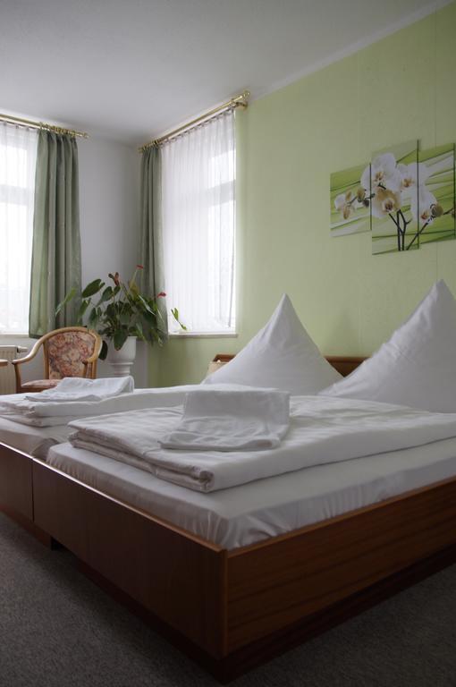 Ratskeller Thum Hotel Kültér fotó
