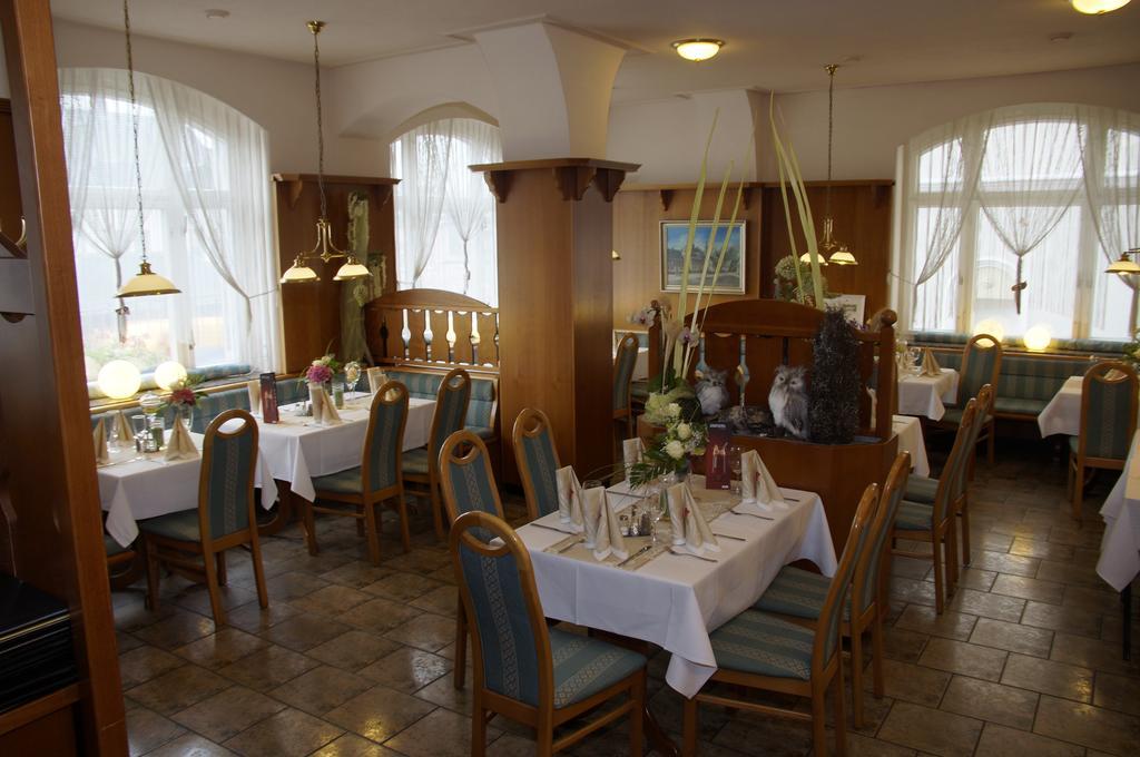 Ratskeller Thum Hotel Kültér fotó